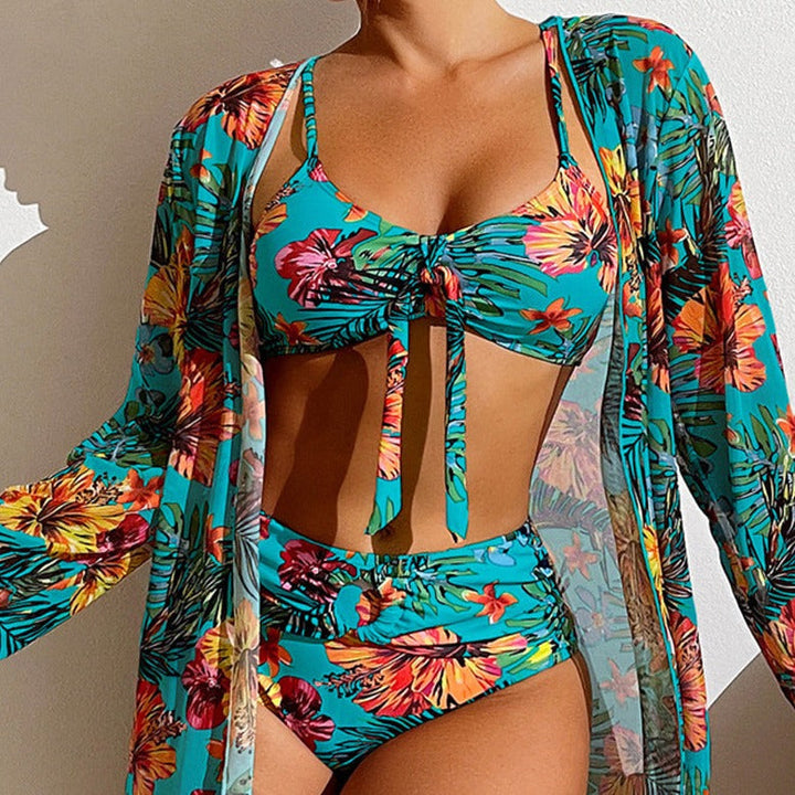 3-delige bikini met bloemen en gewaad