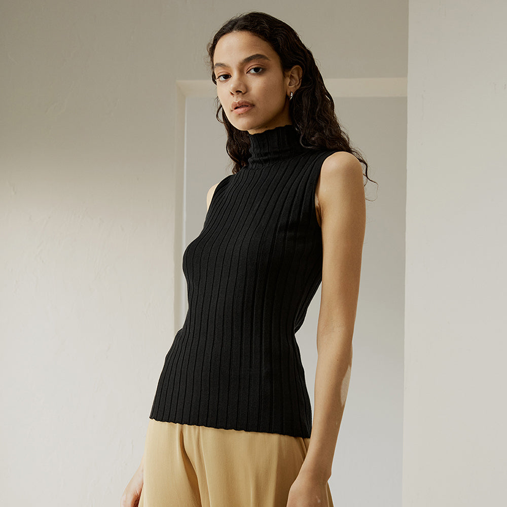 Lucy - Mouwloze tanktop met ronde hals