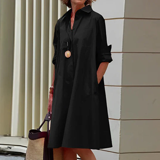 Charlotte Jurk met elegante lange mouwen.