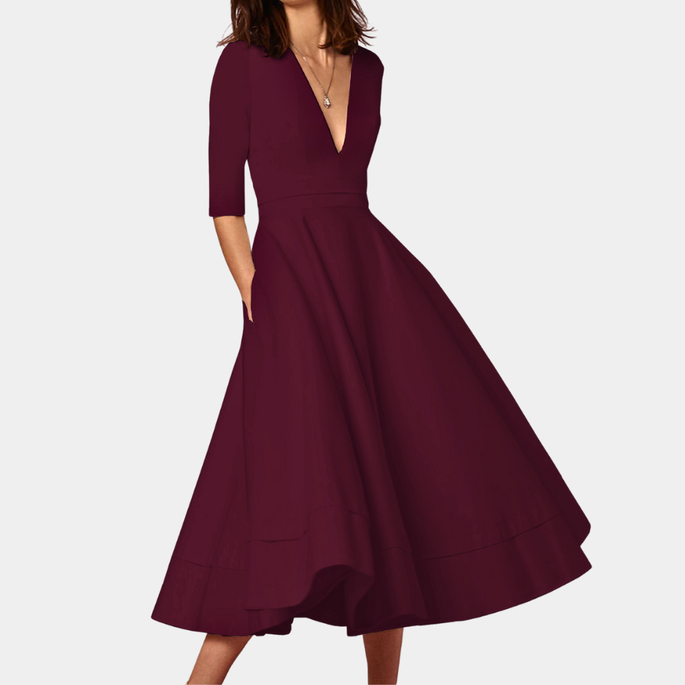 Elegante damesjurk met vhalslijn