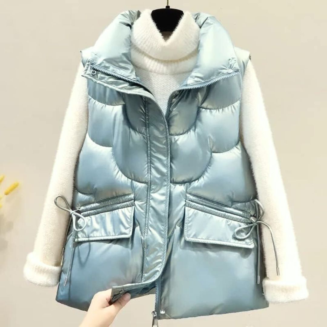 en lichte bodywarmer Vicky