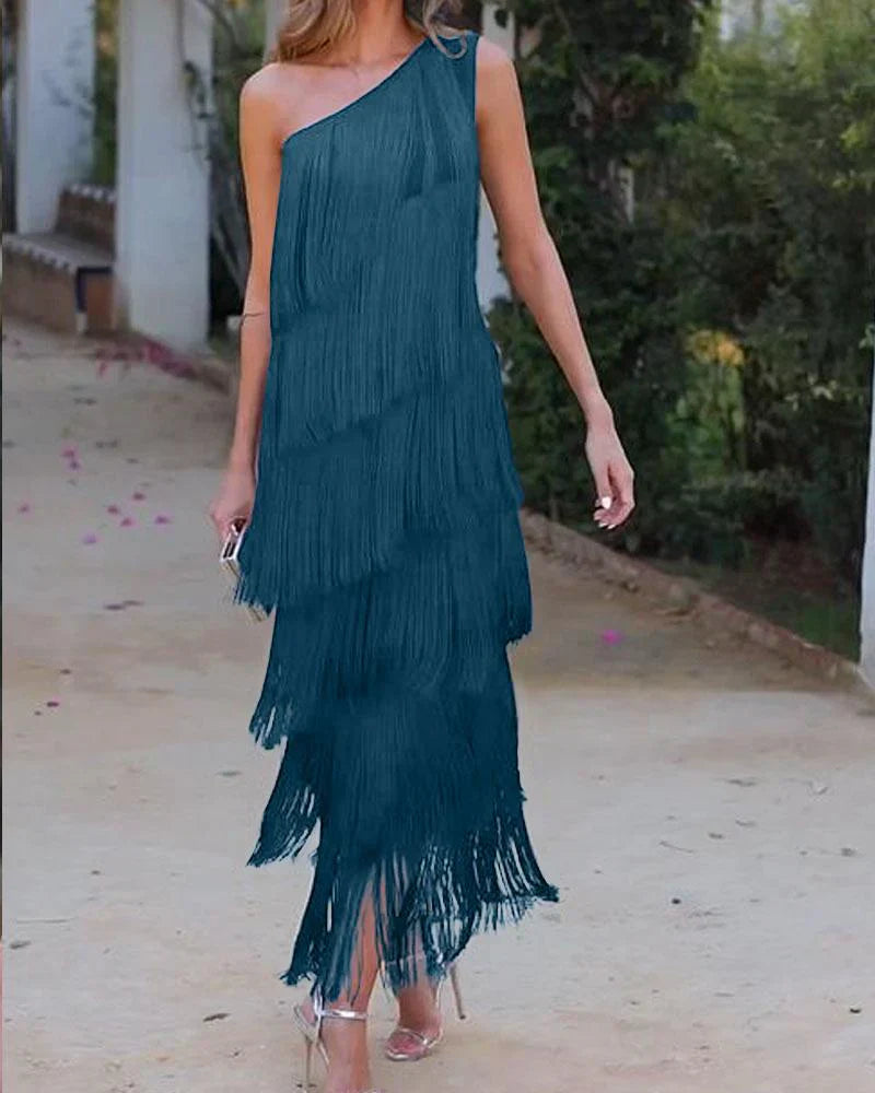 Graciela Elegante jurk met franjes en open schouders