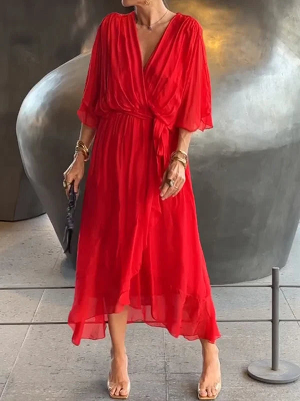 Keira Elegante en stijlvolle chiffon jurk met Vhals