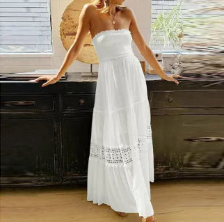 Lange strapless jurk in zomerse stijl met romantische details