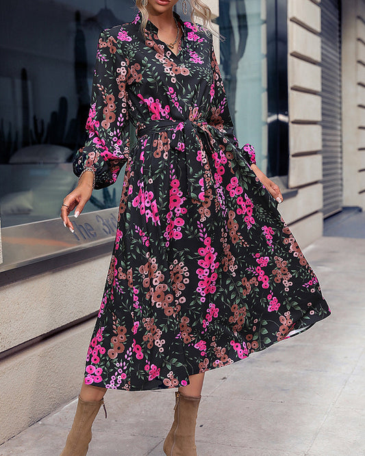 Yara | Jurk met bloemenprint en Vhals