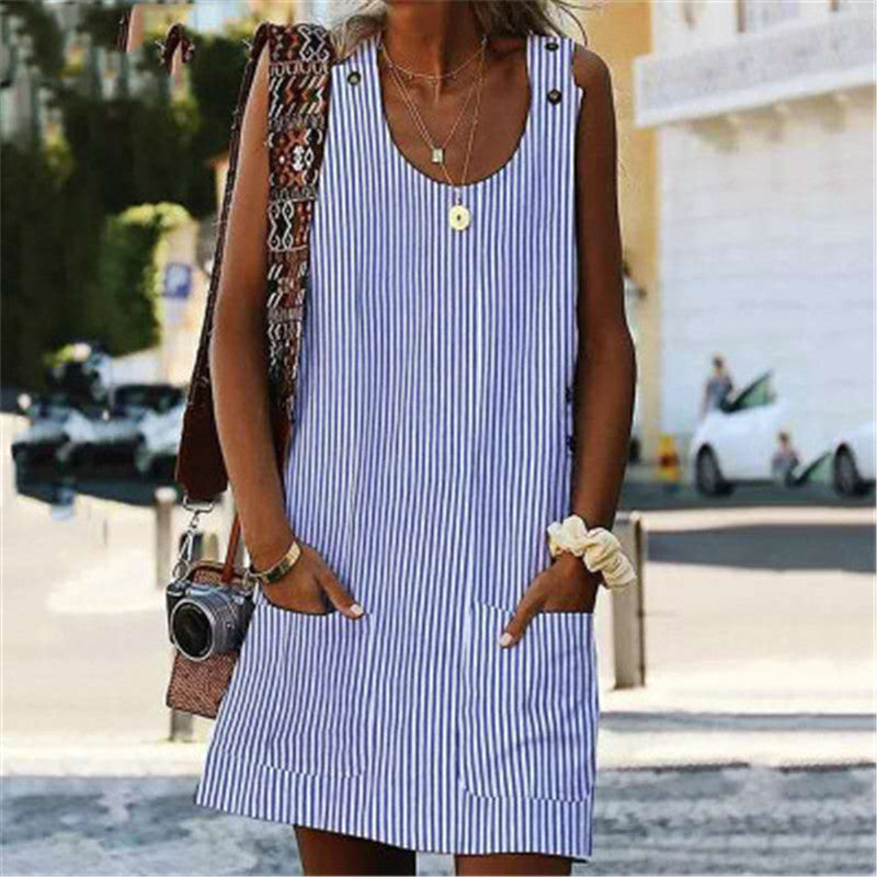 jumpsuit met ronde hals en gestreepte zakken, knoopsluiting en casual rok