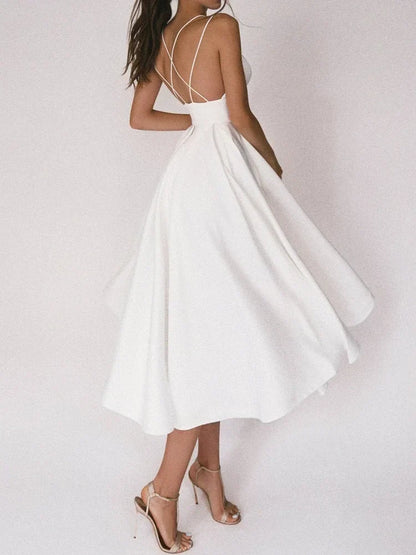 Elegante strapless jurk met V-halslijn