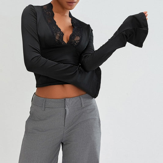 Sissi - Kanten T-shirt met V-hals