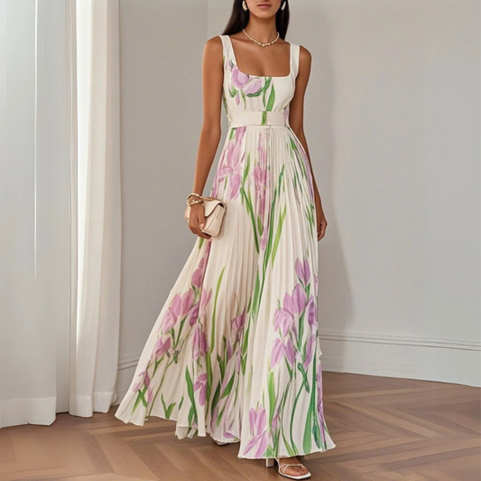 LD | Elegante lange jurk met bandjes, geplooide rok en subtiel bloemenprint