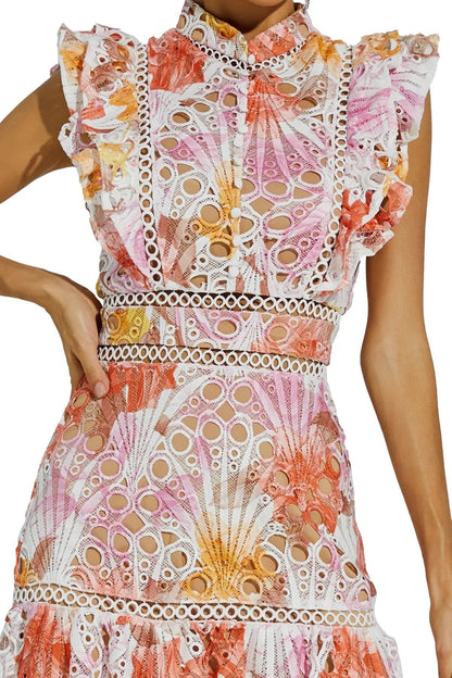 dames midi-jurk zonder mouwen met moderne opengewerkte details
