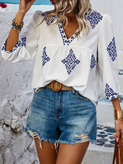 Esme Geborduurde Blouse