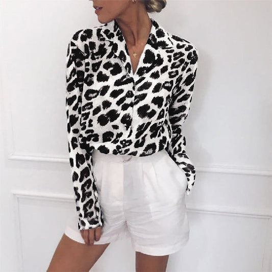 Kassie - Classy lange mouw blouse met luipaardprint Kraag omslaan
