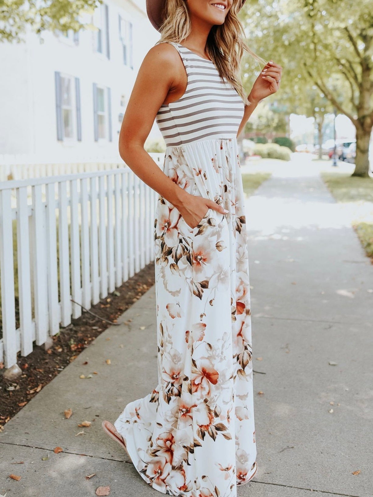 Gestreepte + gebloemde maxi jurk