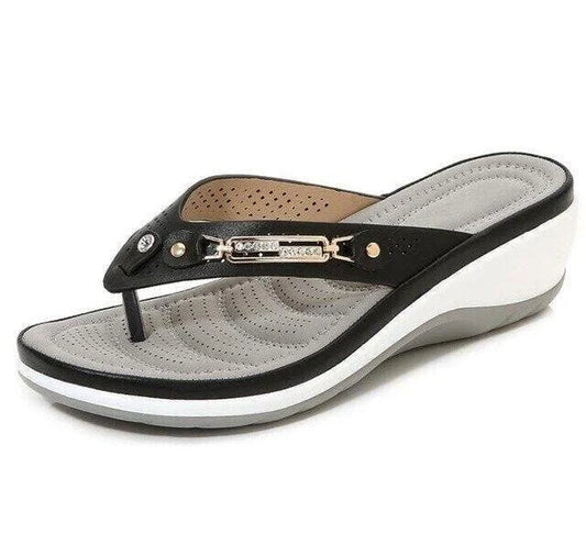 Hatty Zachte, gewatteerde teenslippersandalen