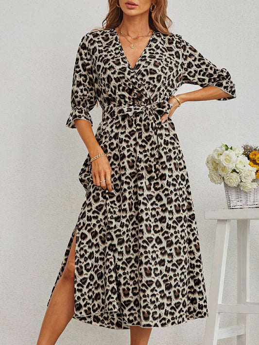 Jurk met luipaardprint en split