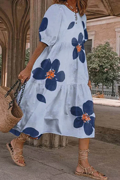 Jurk met pastelkleurige rok en ronde halslijn met casual print