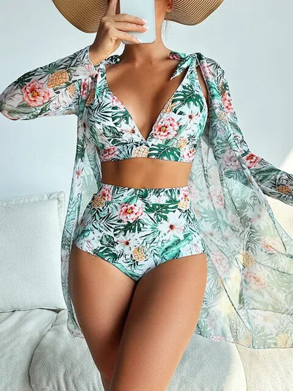 Sexy bikini met bloemenpatroon en overlay