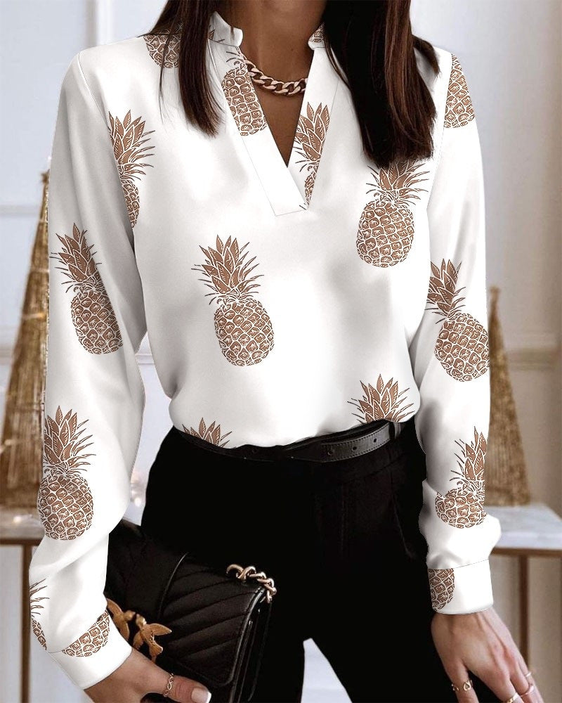 Blouse – V-hals & Ruimvallend Ontwerp