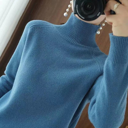 Amelie Kasjmier Turtleneck