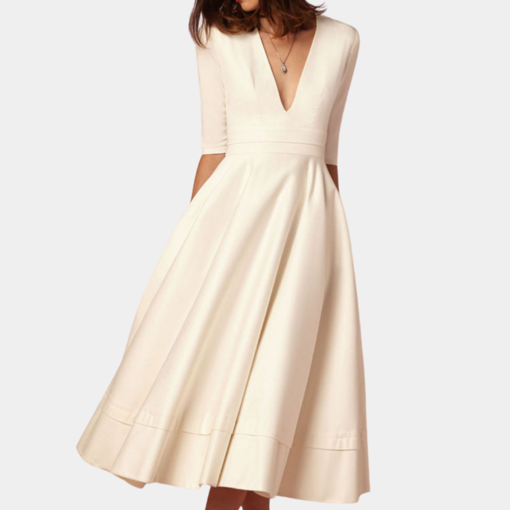 Elegante damesjurk met vhalslijn