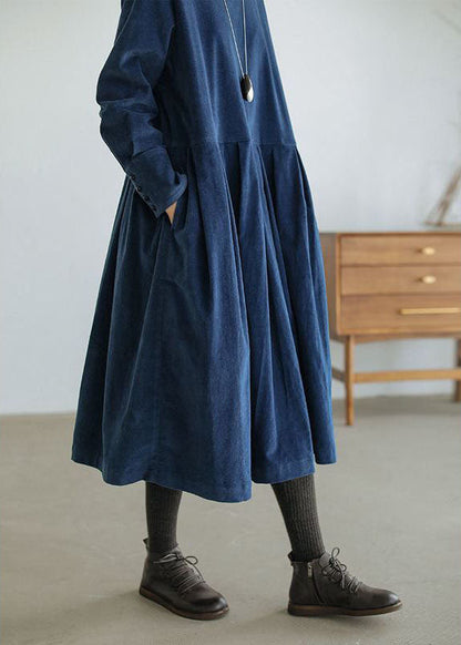 Elegante maxi-jurk in wijd model met lange mouwen voor een verfijnde look