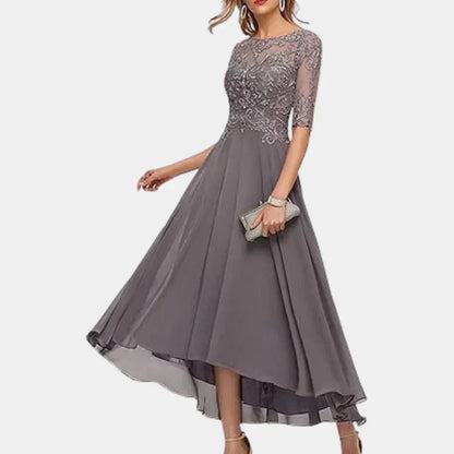 Elegante damesjurk van chiffon, tot op de enkels