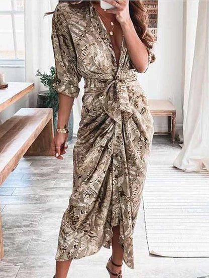 Jillian Elegante casual jurk met Vhals en ceintuur in de taille
