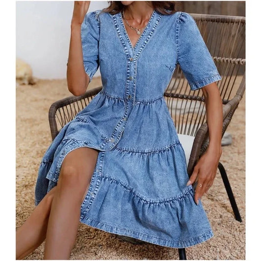 Kataleya Geruffelde chambray minijurk met denim knoopsluiting