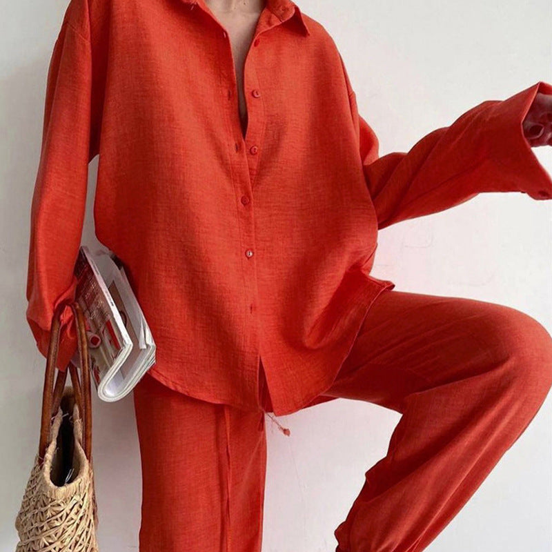 blouse en broek met wijde pijpen