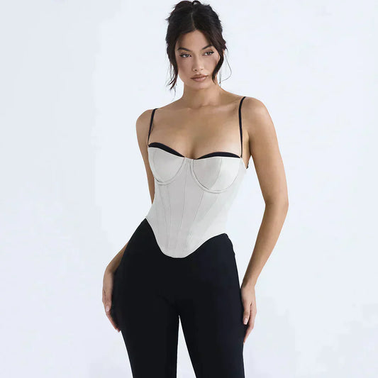 Sophia - Moderne strapless top met contrasterende biezen en spaghettibandjes