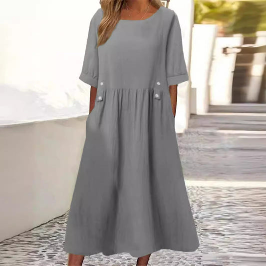 Zomerse lange jurk met halflange mouwen en een luchtige stijl