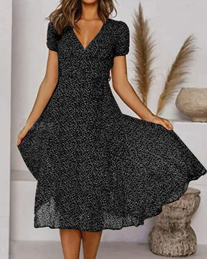 Paloma Vhals jurk met korte mouwen, bedrukt chiffon