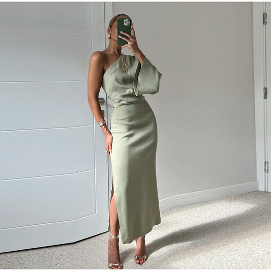 Elegante midi-jurk met lange, wijde, eenvoudige mouwen