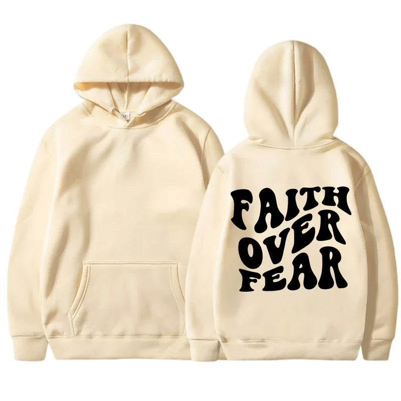 Sarah - Hoodie met opschrift "Geloof over angst