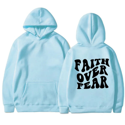 Sarah - Hoodie met opschrift "Geloof over angst