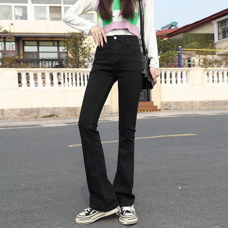 Zenova jeans met uitlopende pijpen