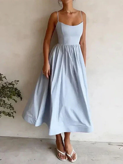 Sexy zomerjurk met flatterende halslijn