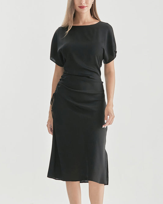 LD | Elegante jurk met korte mouwen en geplooide rok voor een verfijnde look