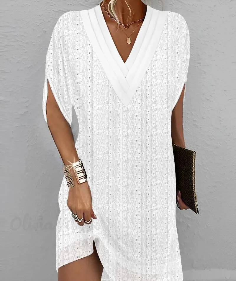 Soleya Damesjurk met Vhals en Geborduurde Oogjes, Middellange Mouwen