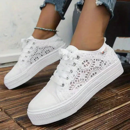 Quarissa Sneakers | Women's Flat Sneakers