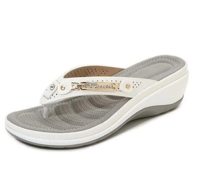 Hatty Zachte, gewatteerde teenslippersandalen