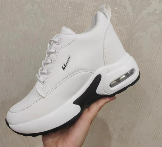 Damessneakers met dikke zool Lichtgewicht ademende mesh sneakers met veters