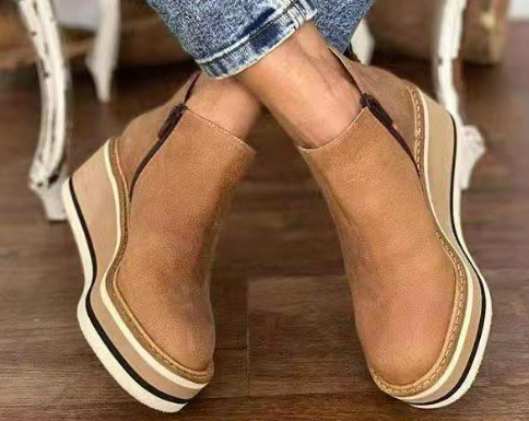 Laarzen met plateau en sleehak met elastische riem SlipOn comfort