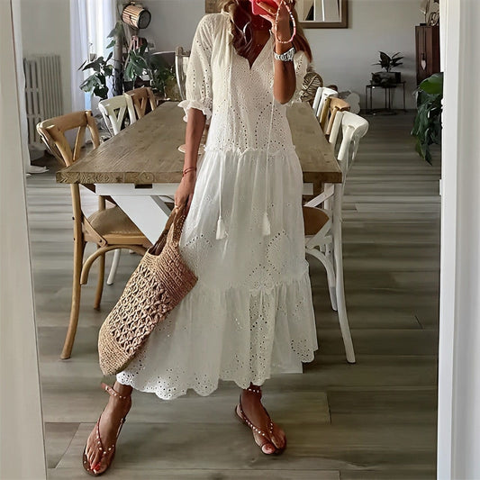- Stijlvolle witte zomerjurk
