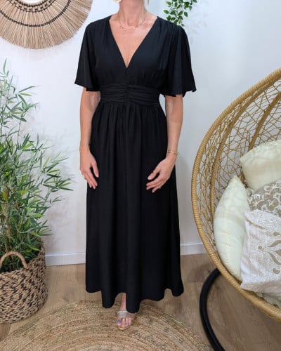Elegante lange jurk met korte mouwen in cape-stijl