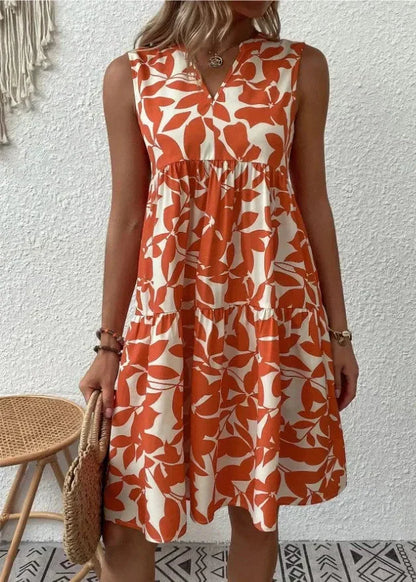 Elegante zomerjurk met V-hals en vrouwelijke silhouet