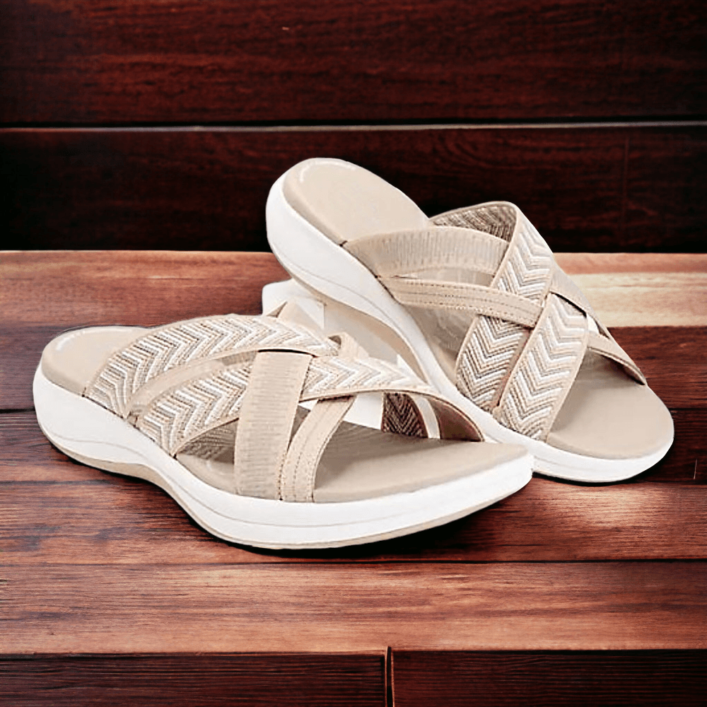 Thea Sandals | Trendy comfort sandals