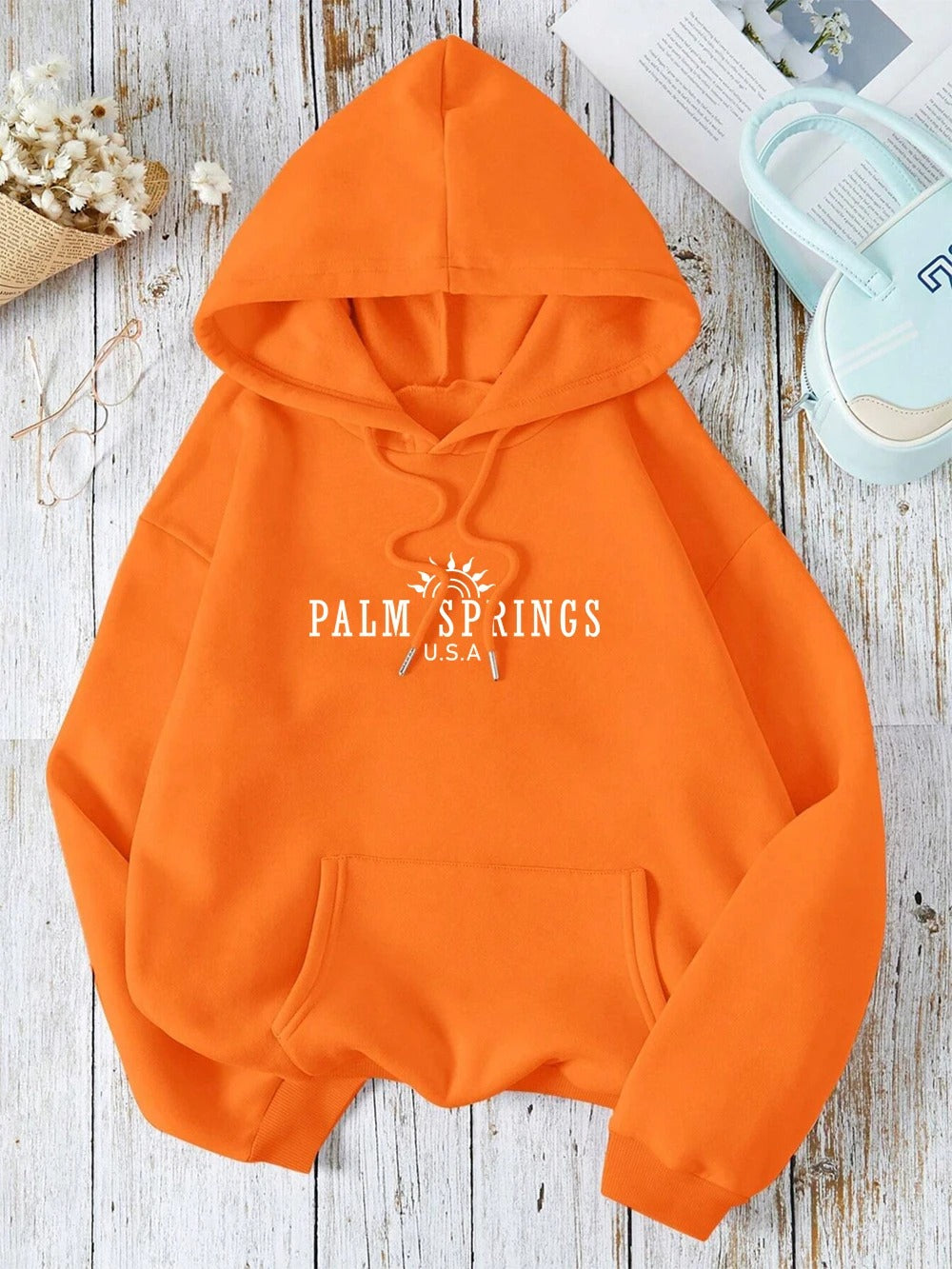 Lauro - Uniseks hoodie met letterprint