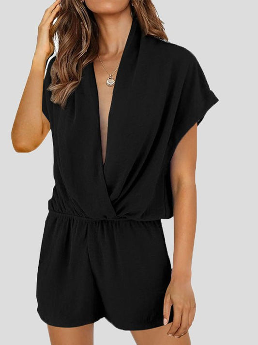 -jumpsuit met een diepe pasvorm en gekruiste zakken voor een losse pasvorm.